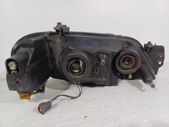 ford Falcon 2005 LEFT HEADLAMP 
