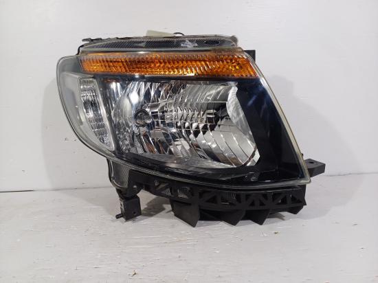 ford Ranger 2012 RIGHT HEADLAMP 
