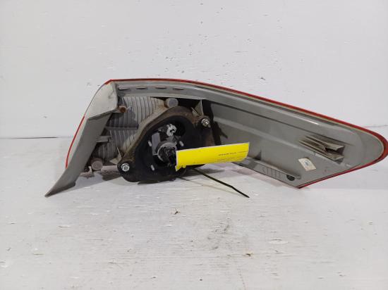 toyota Camry ABSE Jun 2007 LEFT TAILLIGHT 