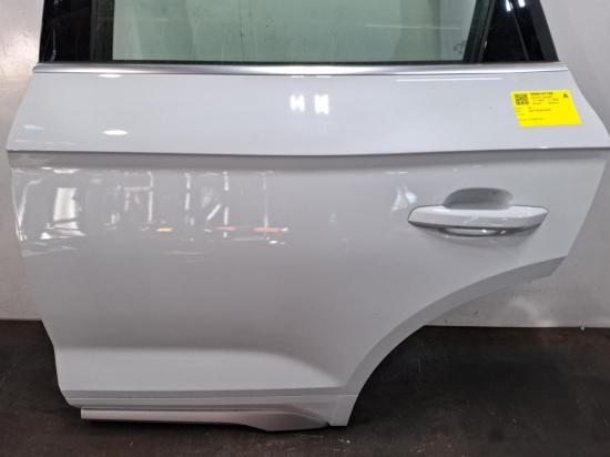 audi Q5 2022 LEFT REAR DOOR 