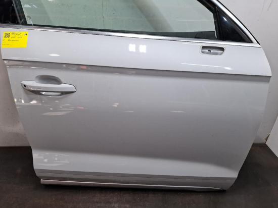 audi Q5 2022 RIGHT FRONT DOOR 