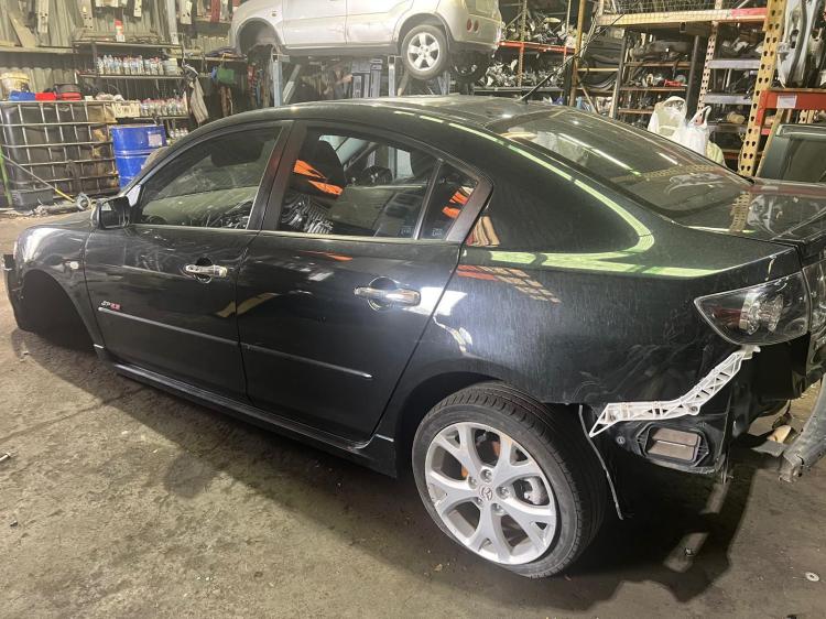 mazda 3 BK Apr 2008 Parts & Wrecking