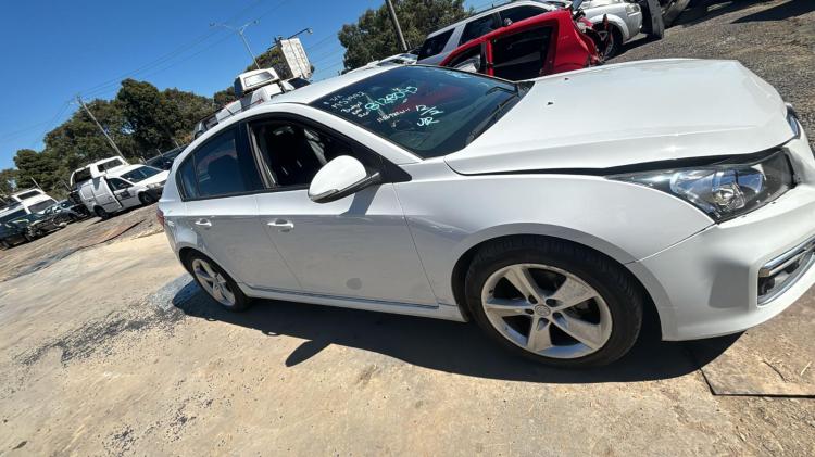 holden Cruze JH Oct 2015 Parts & Wrecking