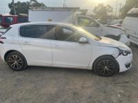 2015 Peugeot 308 T9 image 1