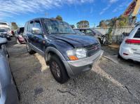 2002 Mitsubishi Pajero NM image 1