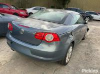 2009 Volkswagen Eos image 1