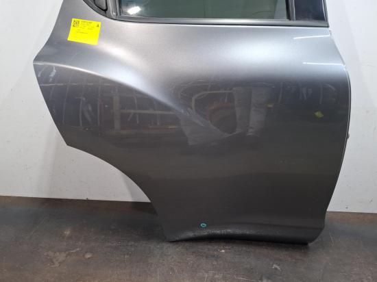 nissan Juke F15 II Apr 2017 RIGHT REAR DOOR 