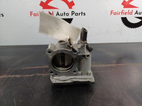 toyota Corolla Dec 2015 Throttle Body 