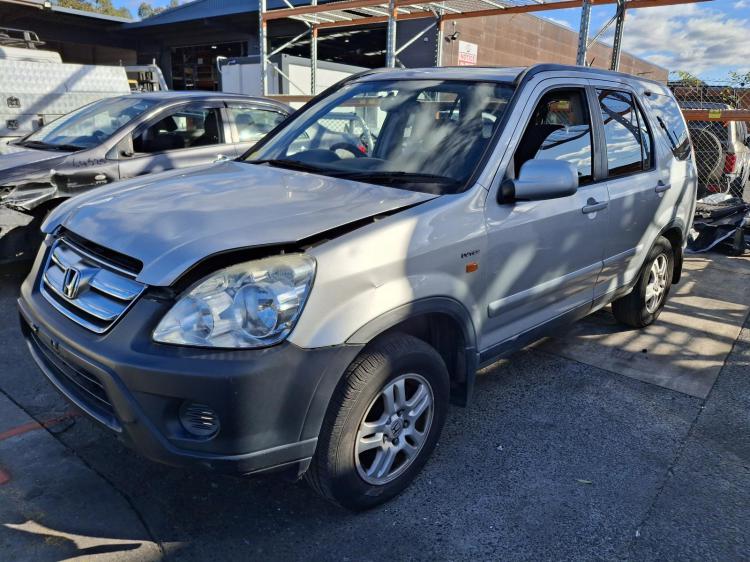 honda Crv RD Sep 2003 Parts & Wrecking