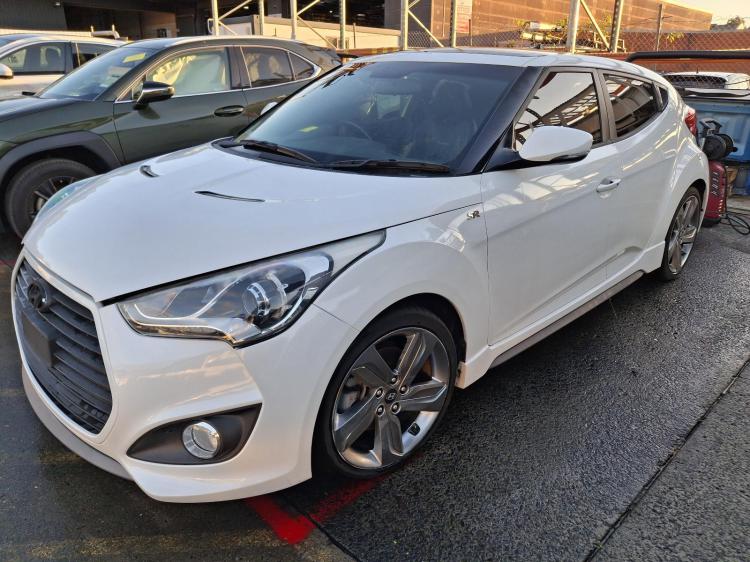 hyundai Veloster FS Dec 2013 Parts & Wrecking