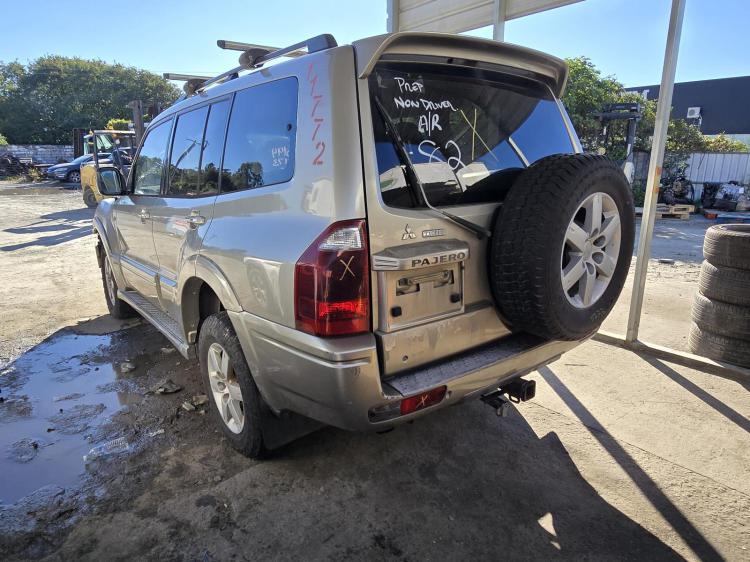 mitsubishi Pajero NP EXCEED Apr 2005 Parts & Wrecking