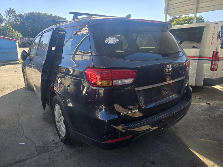 kia Carnival YP SI Mar 2015 Parts & Wrecking