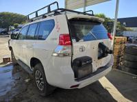 2010 Toyota Prado GRJ150R GLX image 1