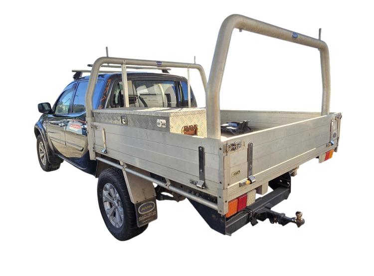 mitsubishi Triton MN GLX-R Sep 2011 Parts & Wrecking