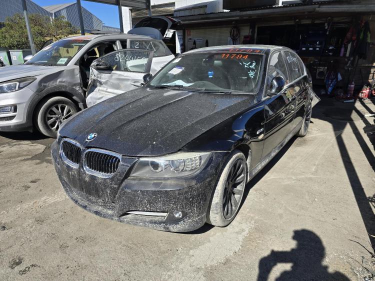 bmw 3 Series E90 320D LIFESTYLE May 2010 Parts & Wrecking