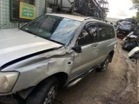 2004 Toyota Kluger image 1