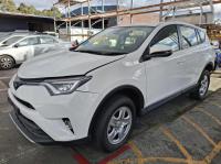 2017 Toyota Rav4 ZSA42R image 1