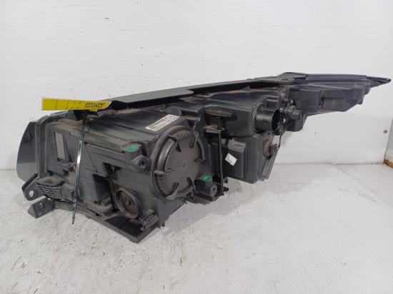 land rover Range Rover TD4 150 SE May 2016 RIGHT HEAD LAMP 