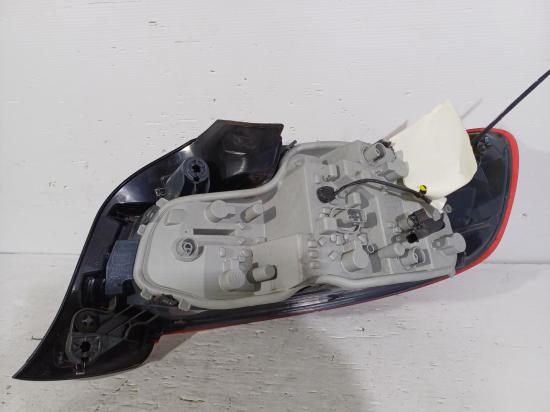 bmw 2 Series 2017 Left Taillight 