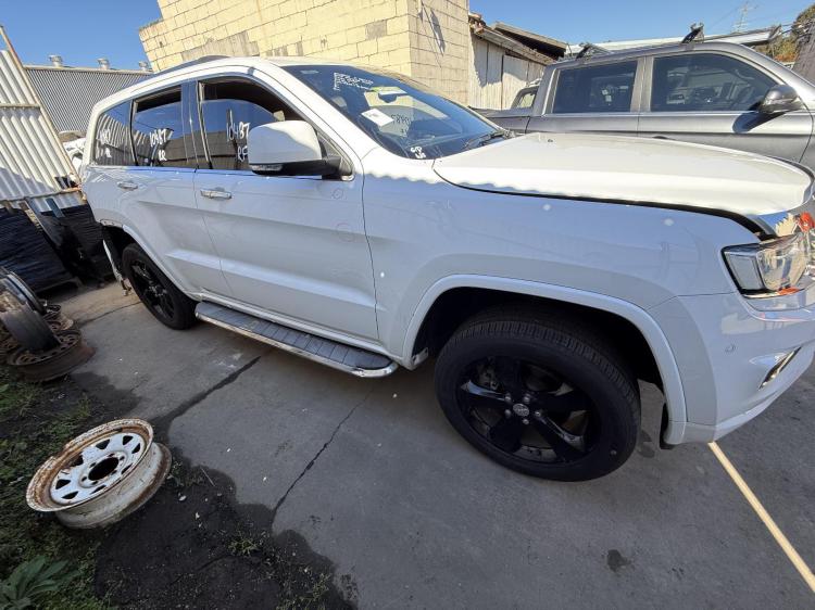 jeep Grand Cherokee WK Sep 2014 Parts & Wrecking