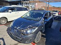 2010 Mazda 2 DE image 1