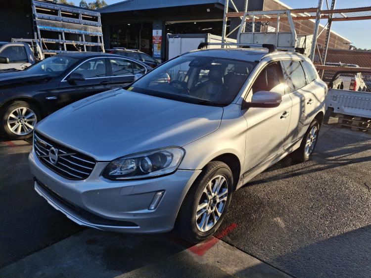 volvo Xc60 Oct 2014 Parts & Wrecking