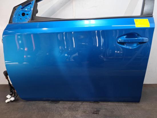 toyota Corolla ZRE182R Jul 2015 LEFT FRONT DOOR 