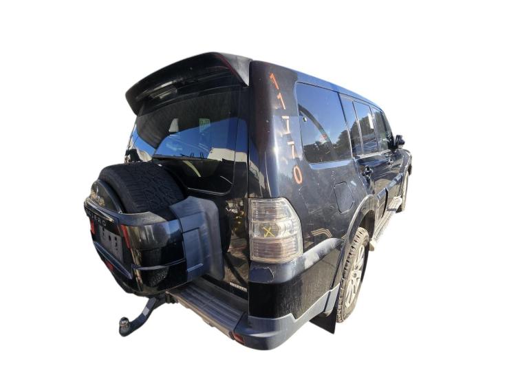 mitsubishi Pajero NS EXCEED Feb 2007 Parts & Wrecking