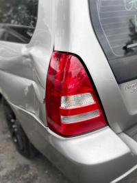 2004 Subaru Forester image 1
