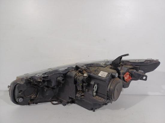 toyota Corolla 2016 RIGHT HEADLAMP 