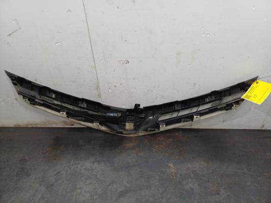 toyota Tarago Nov 2011 GRILLE 
