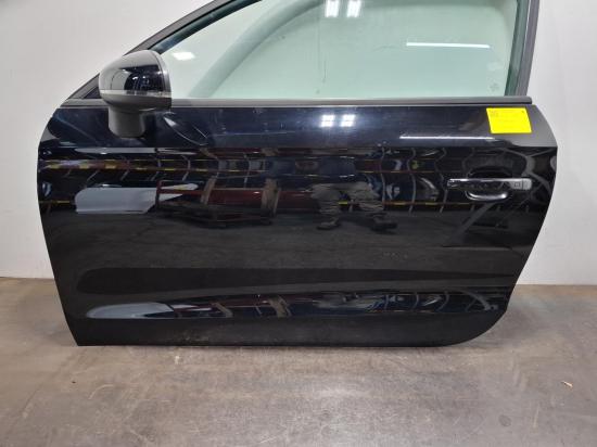 audi A1 8X Dec 2011 LEFT FRONT DOOR 