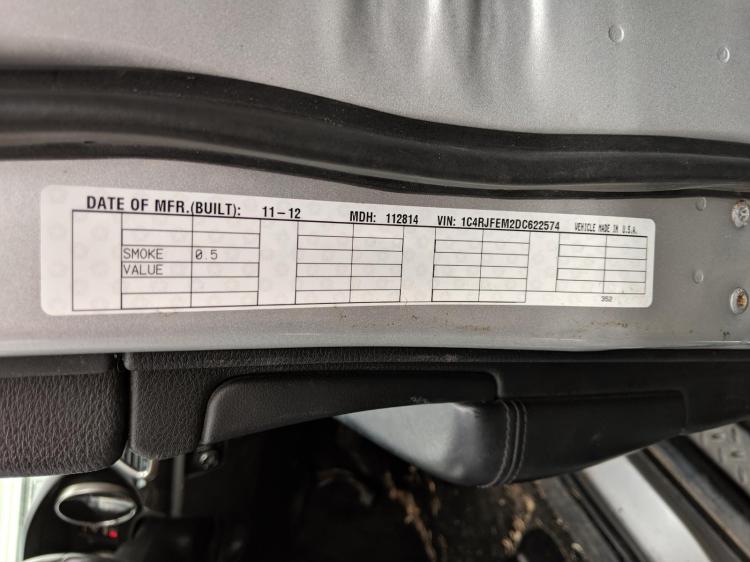 jeep Grand Cherokee LADERO Nov 2013 Parts & Wrecking