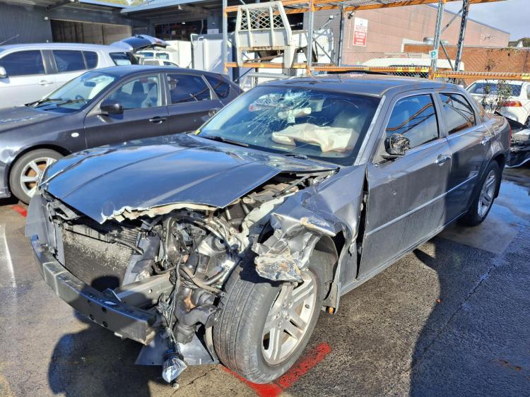 chrysler 300c LE Jun 2008 Parts & Wrecking