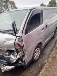 2011 Toyota Hiace QDF-KDH201V-RBPDY image 1