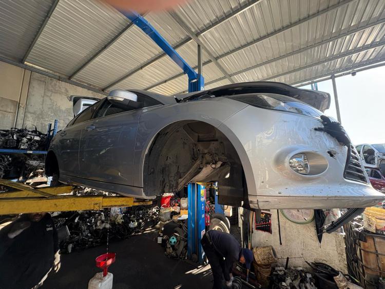 ford Focus 2014 Parts & Wrecking