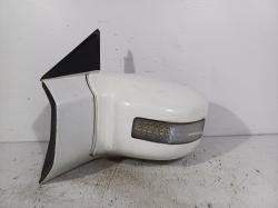 2002 Nissan Elgrand image 1