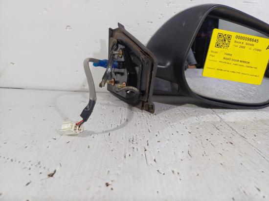 toyota Yaris YR Sep 2005 RIGHT DOOR MIRROR 
