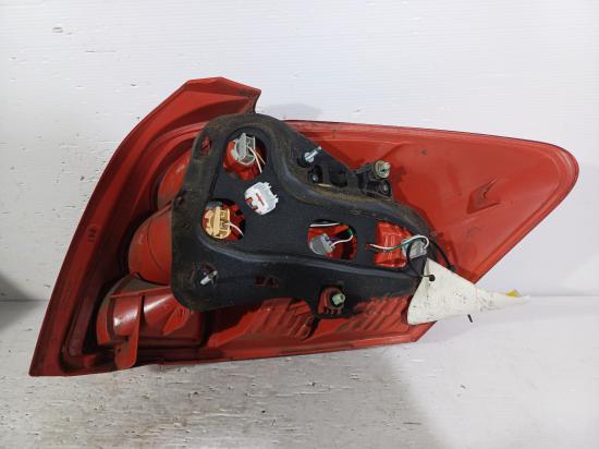 toyota Corolla ZRE152R Jun 2007 LEFT TAILLIGHT 