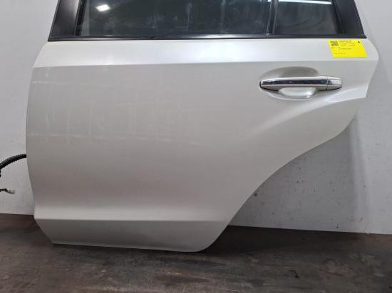 subaru Xv G4X Nov 2014 LEFT REAR DOOR 