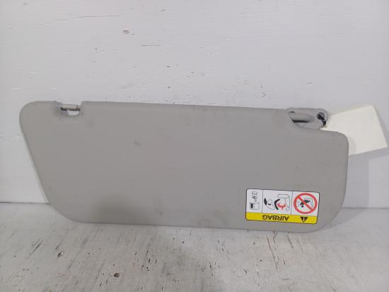 ldv Deliver 9 MWB MID ROOF Aug 2021 SUN VISOR 