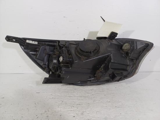 kia Rio UB Sep 2015 LEFT HEADLAMP 