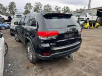2017 Jeep Grand Cherokee image 1