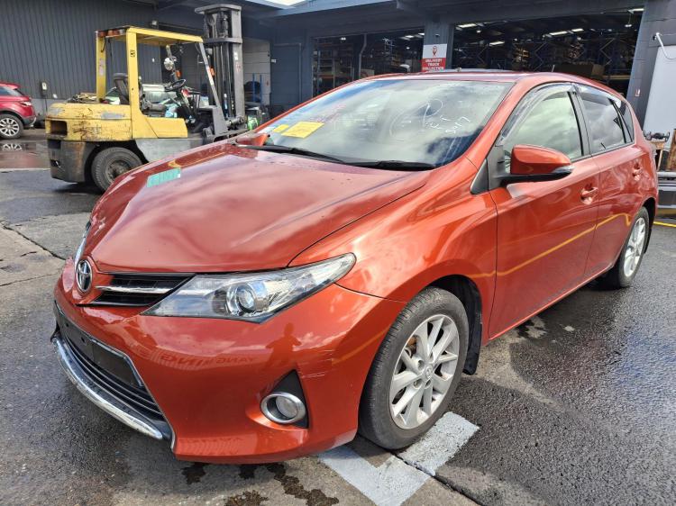 toyota Corolla ZRE182R Oct 2014 Parts & Wrecking