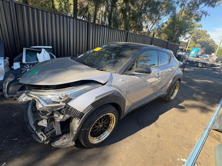 toyota C-hr 2017 Parts & Wrecking