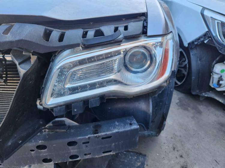 chrysler 300c 300C 2016 Parts & Wrecking
