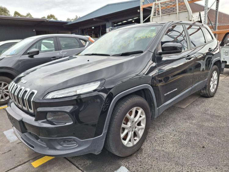 jeep Cherokee KL Jan 2015 Parts & Wrecking