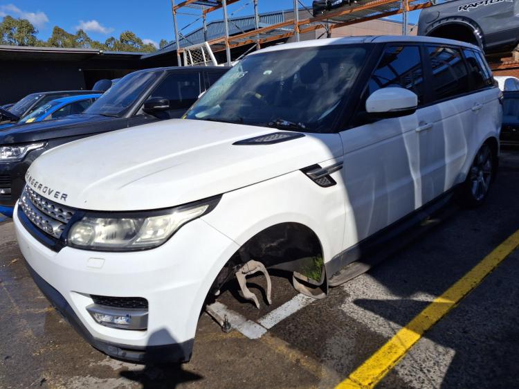 land rover Range Rover Sport Jun 2015 Parts & Wrecking