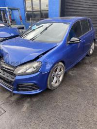2012 Volkswagen Golf MK6 R MANUAL image 1