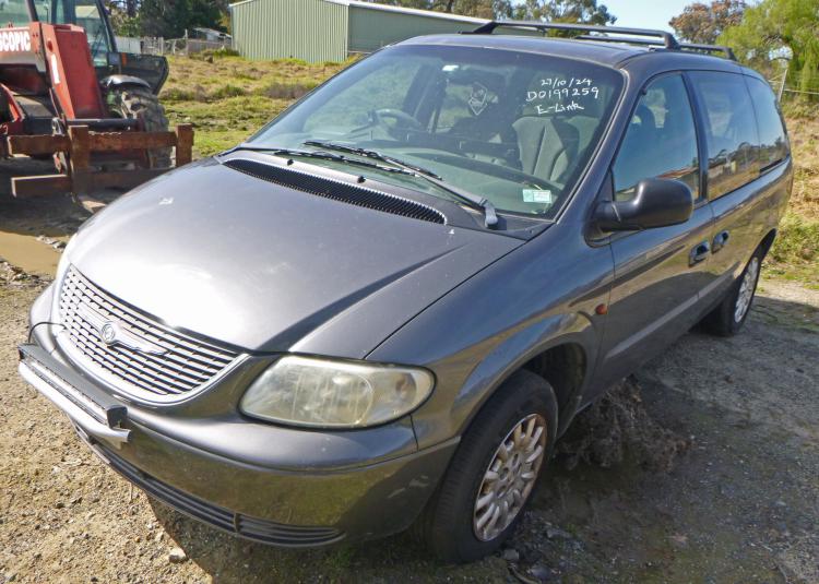 chrysler Voyager 2003 Parts & Wrecking